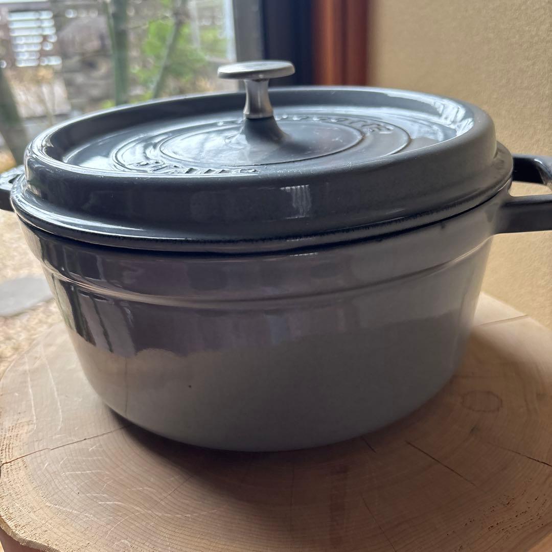 Staub ストウブ ココット　鍋　24センチ