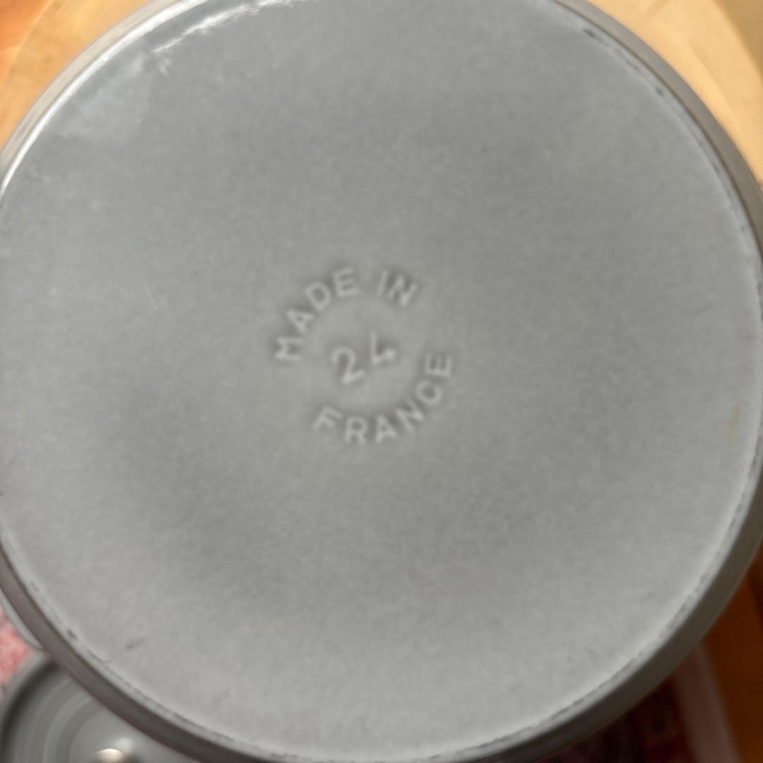 Staub ストウブ ココット　鍋　24センチ