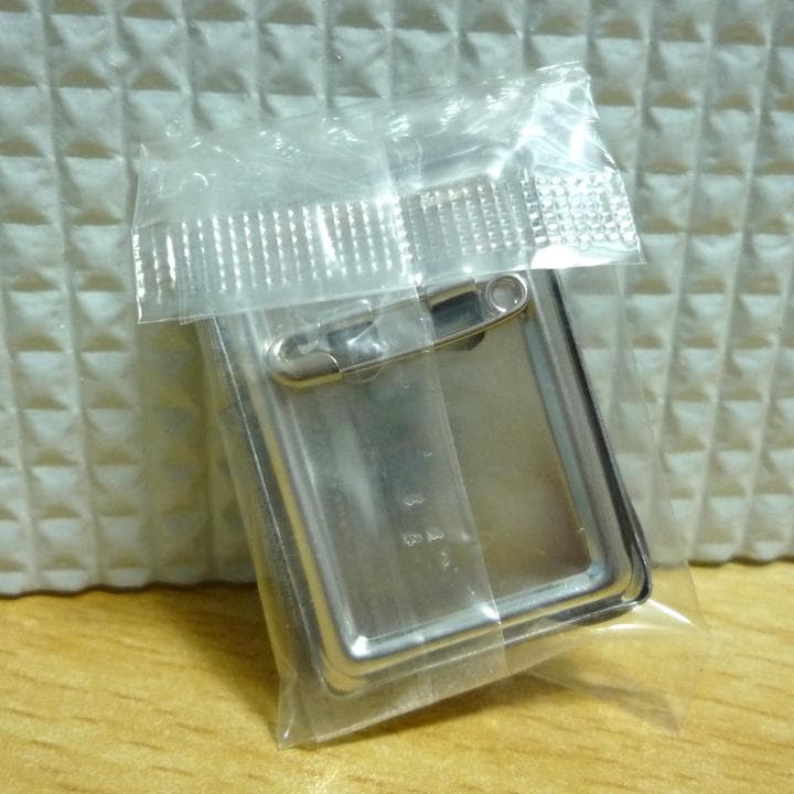 ポケモン花札 缶バッジ イーブイ進化形 シャワーズ サンダース ブースター