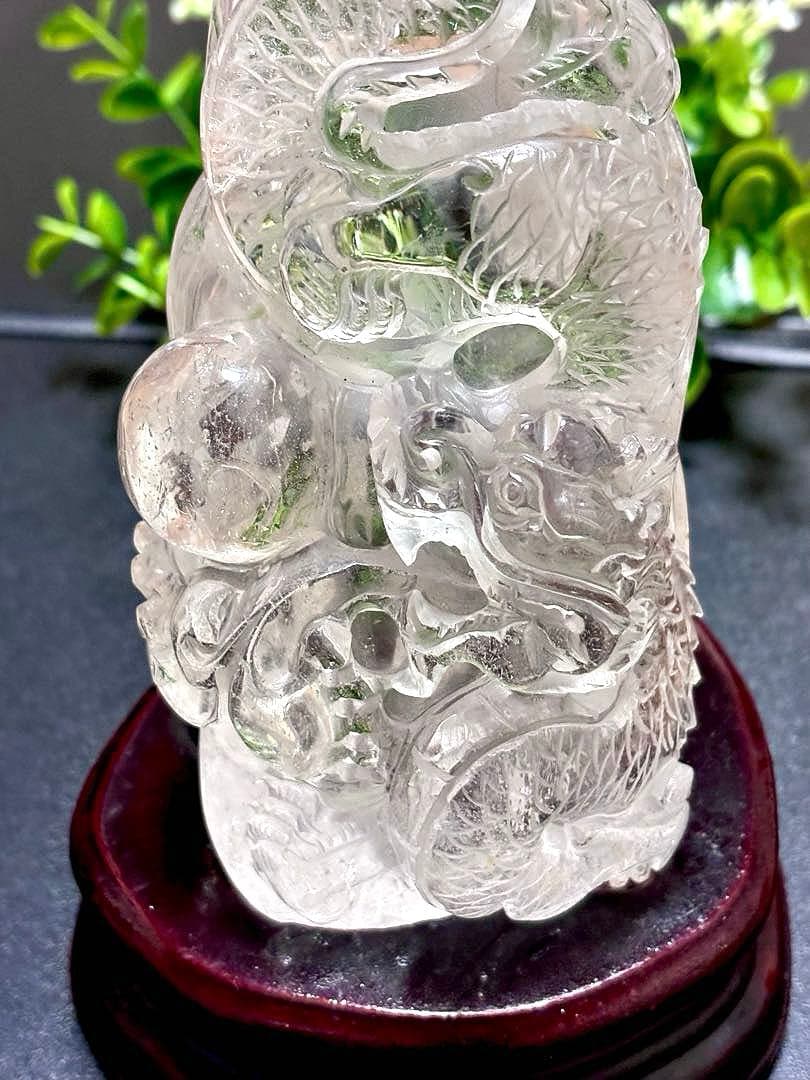 夢幻品質　超秘蔵放出　幻のオールドガネッシュヒマール手彫水晶　天翔る虹の皇帝龍神