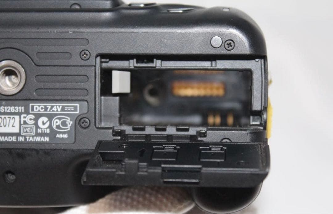 Canon EOS Kiss X5★手ぶれ補正レンズ★スマホ転送可　卒業式