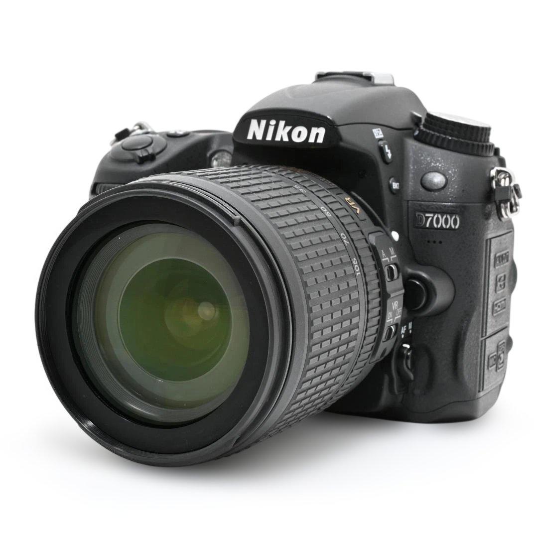 【良品・レンズフード付き】 Nikon D7000 18-105VR キット