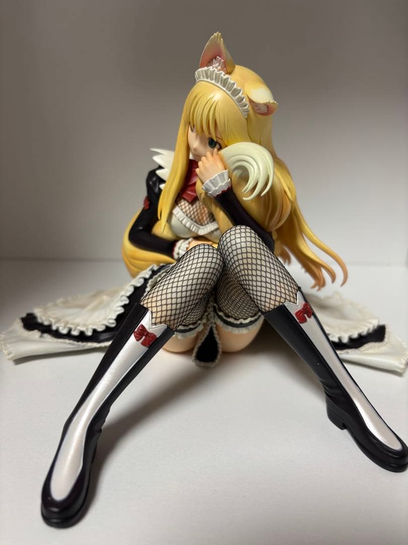 コトブキヤ　シャイニング・ハーツ　女王殿下の料理番　ローナ　1/6 フィギュア