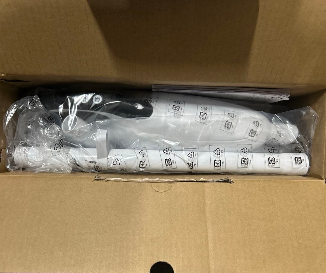 マキタ クリーナー CL141FDZW