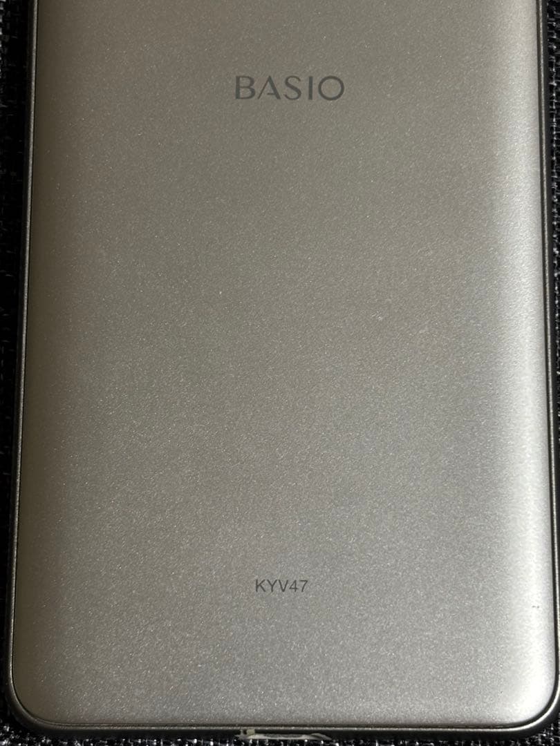 カミズ様 BASIO4 AQUOS