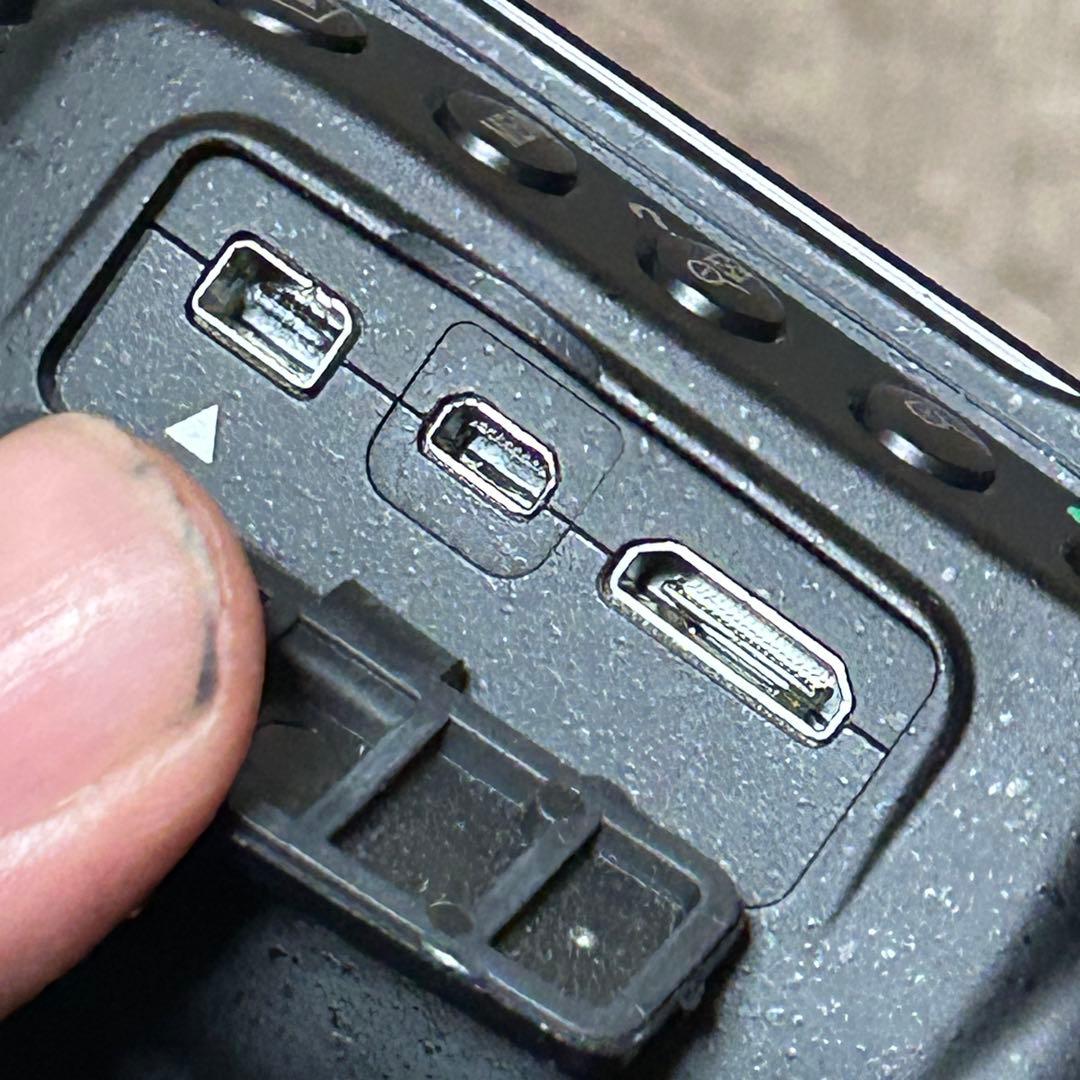 稼働品　ニコン　D5000 レンズキット　付属品付き　35-105mm