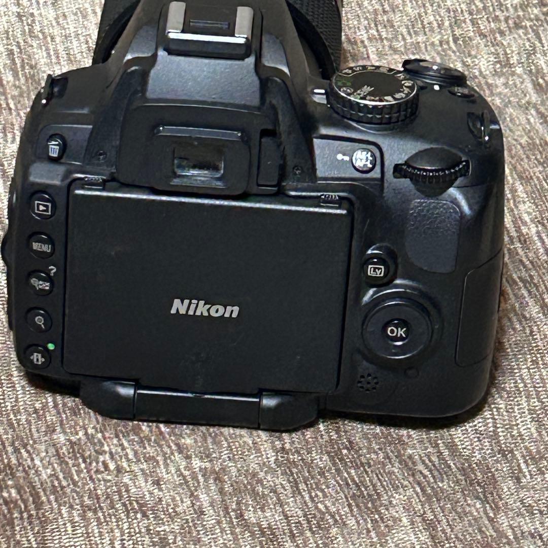 稼働品　ニコン　D5000 レンズキット　付属品付き　35-105mm