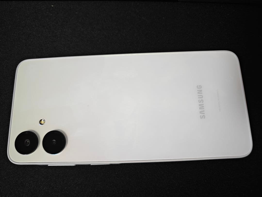 Samsung スマートフォン 本体 ホワイト