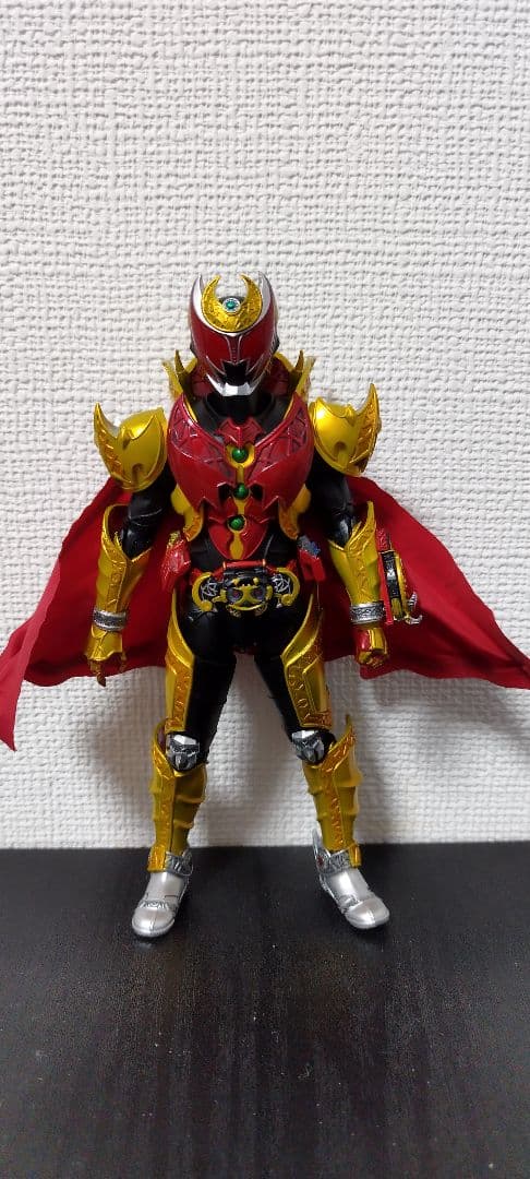 O*r様 S.H.Figuarts 真骨彫製法　仮面ライダーキバエンペラーフォー