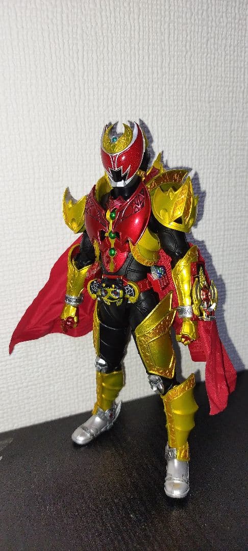 O*r様 S.H.Figuarts 真骨彫製法　仮面ライダーキバエンペラーフォー
