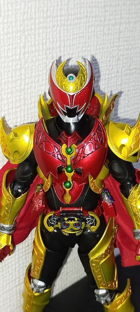 O*r様 S.H.Figuarts 真骨彫製法　仮面ライダーキバエンペラーフォー