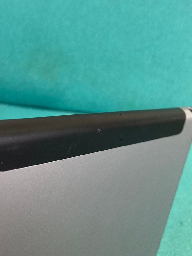 ③ iPad 第6世代 Wi-Fi Cellular 128GB シルバー