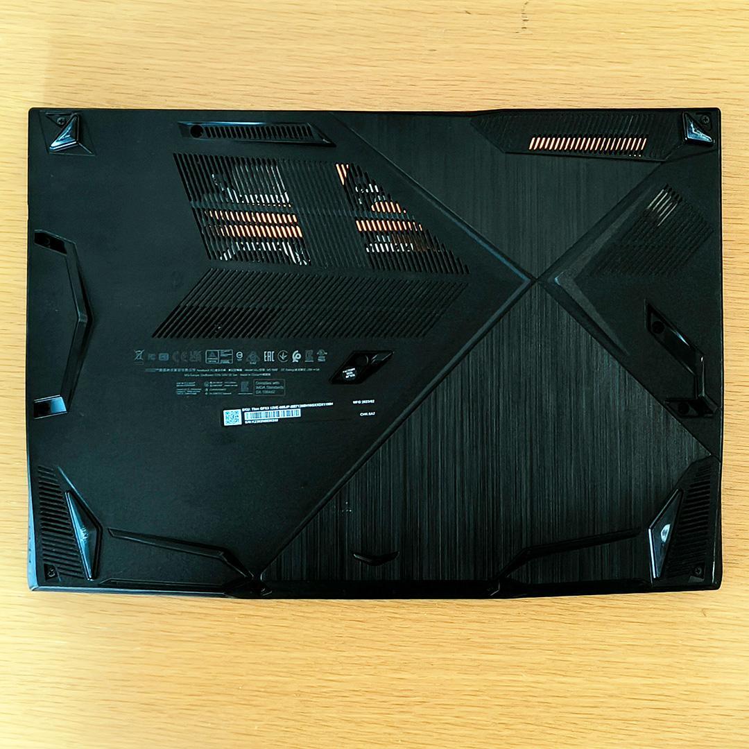 ​【中古・箱付き】MSI Thin GF6312VE RTX4050 レシート付