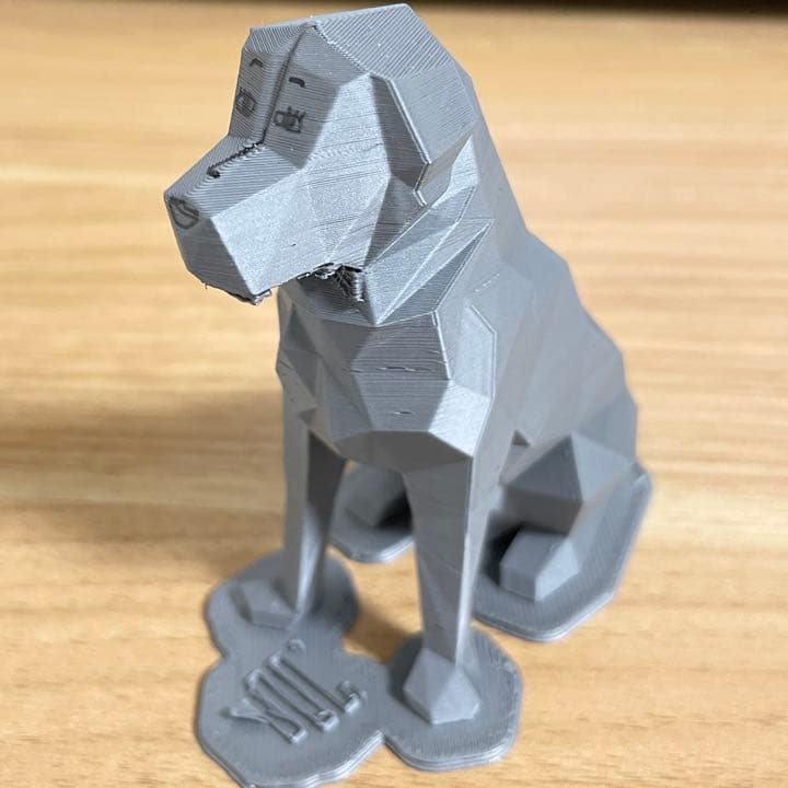 幸運をもたらす伝説の人面犬