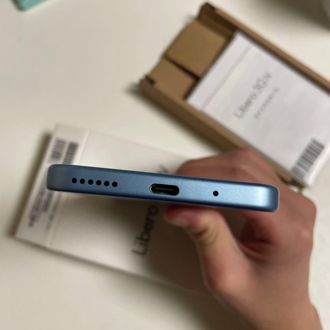 Libero 5G IV 本体 ブルー