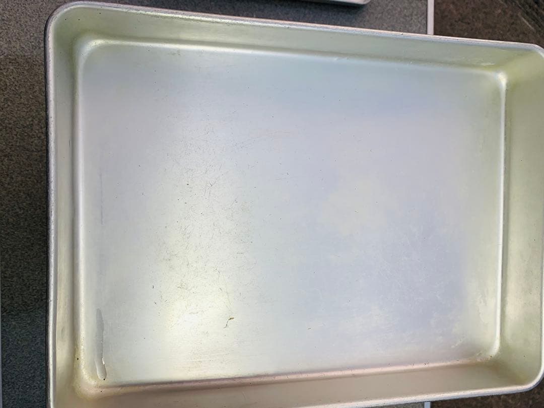 【餃子バット】10段　蓋あり　中古　スタッキング式　ケース　業務用　飲食費