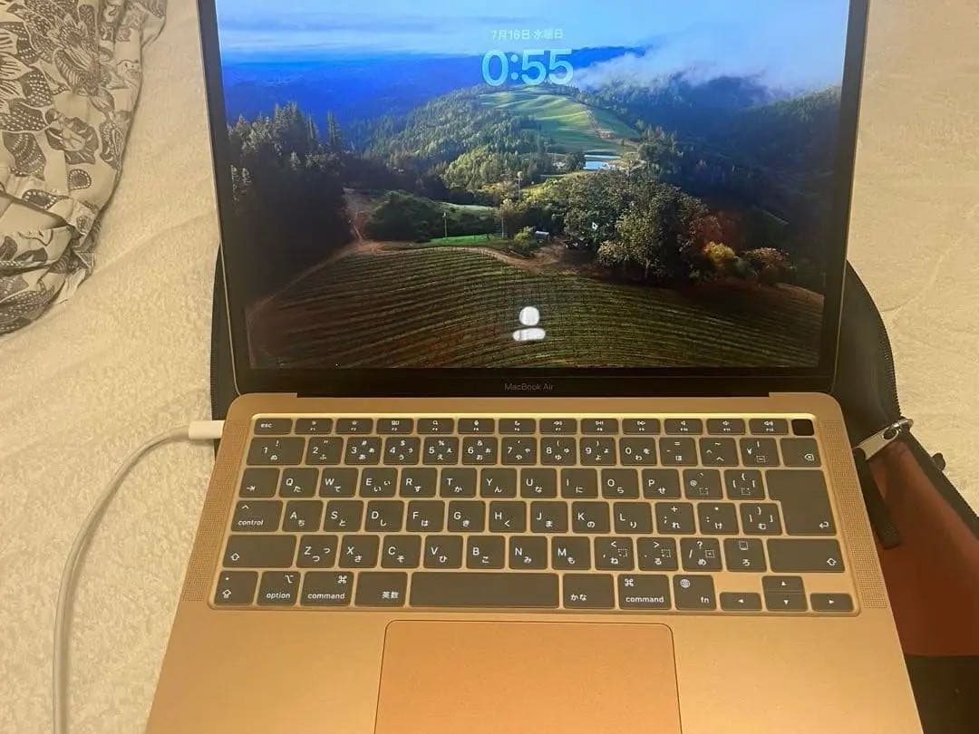 MacBook Air（M1, 2020）　ローズゴールド