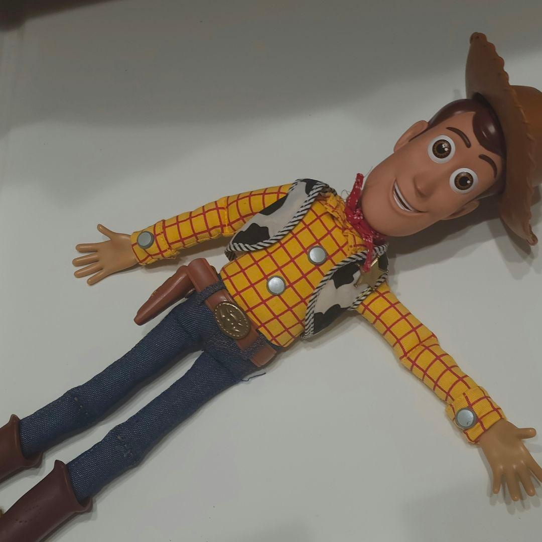 トイストーリー ウッディ 人形 音声機能付き