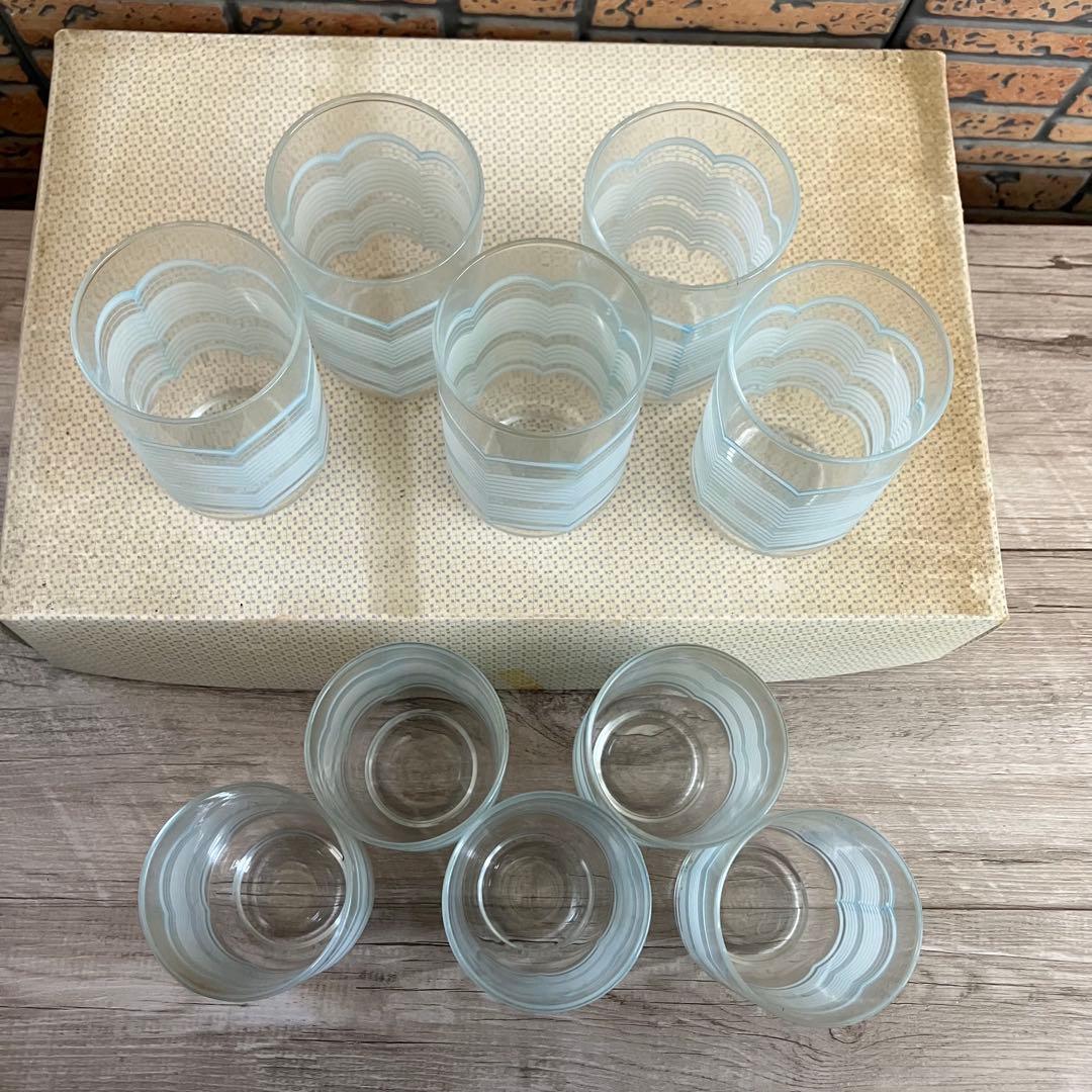 E-1 【昭和レトロ】水色 波模様 グラス 10客セット（箱入り） アンティーク