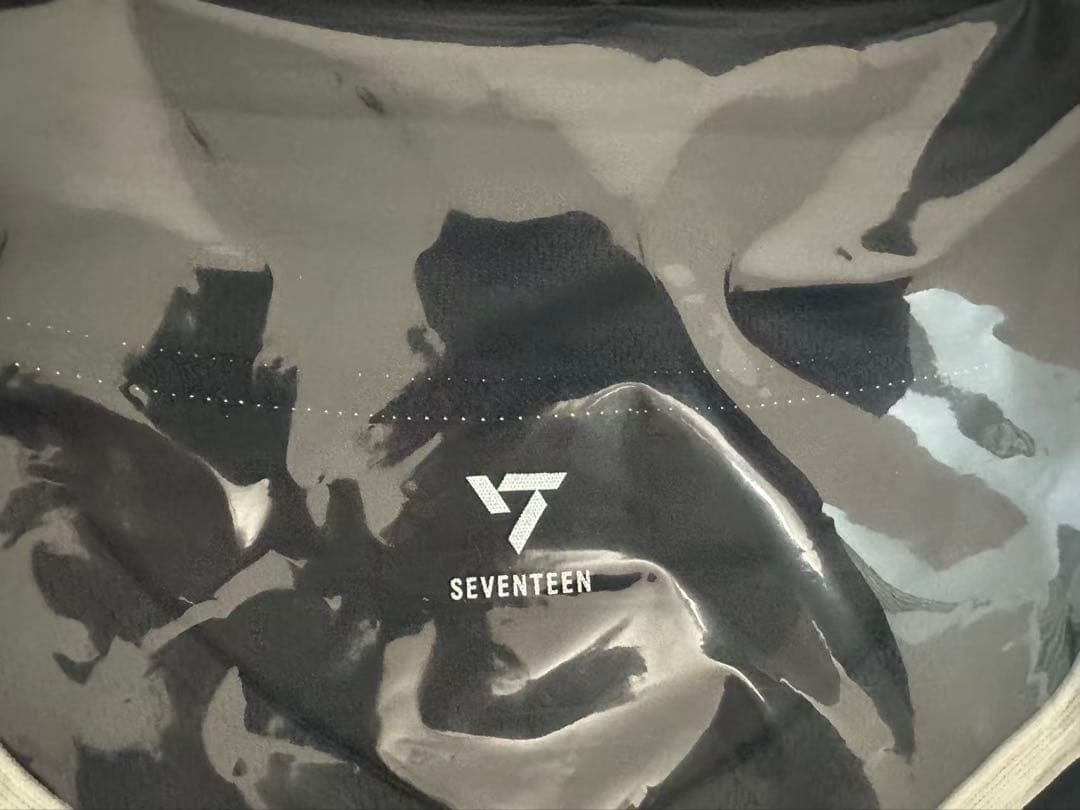 RADWIMPS FOREVER DAZE Tシャツ