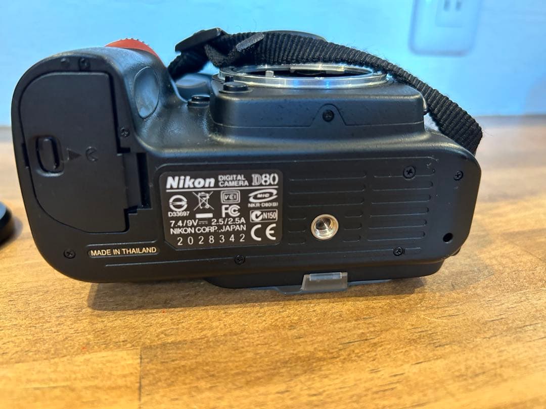 NIKON ニコン D80 　充電器付き