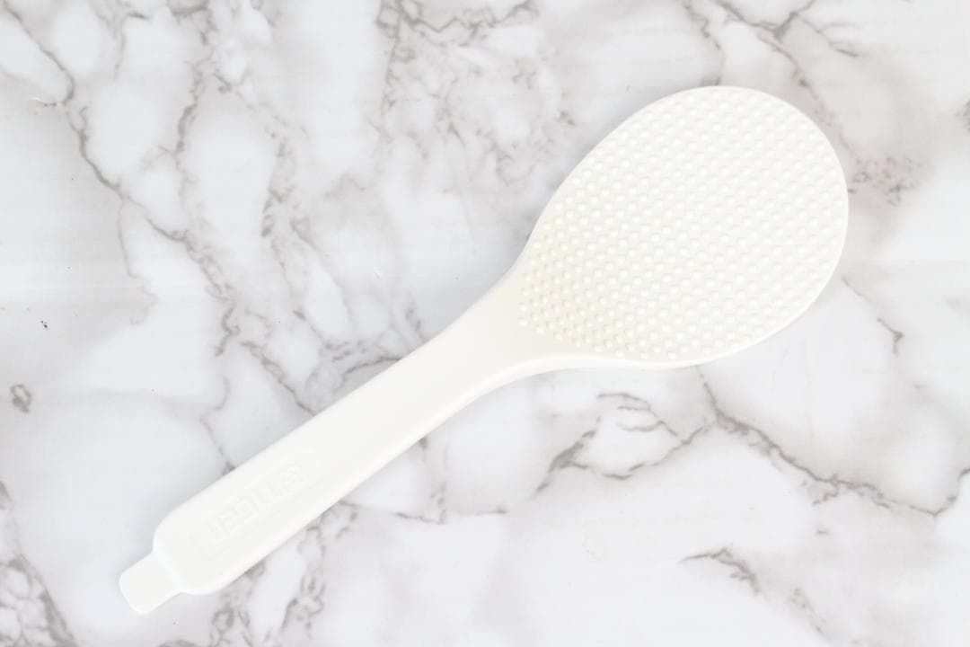 ♡美品✨ TIGER マイコン 炊飯器 5.5合 黒遠赤厚釜 JBH-G101
