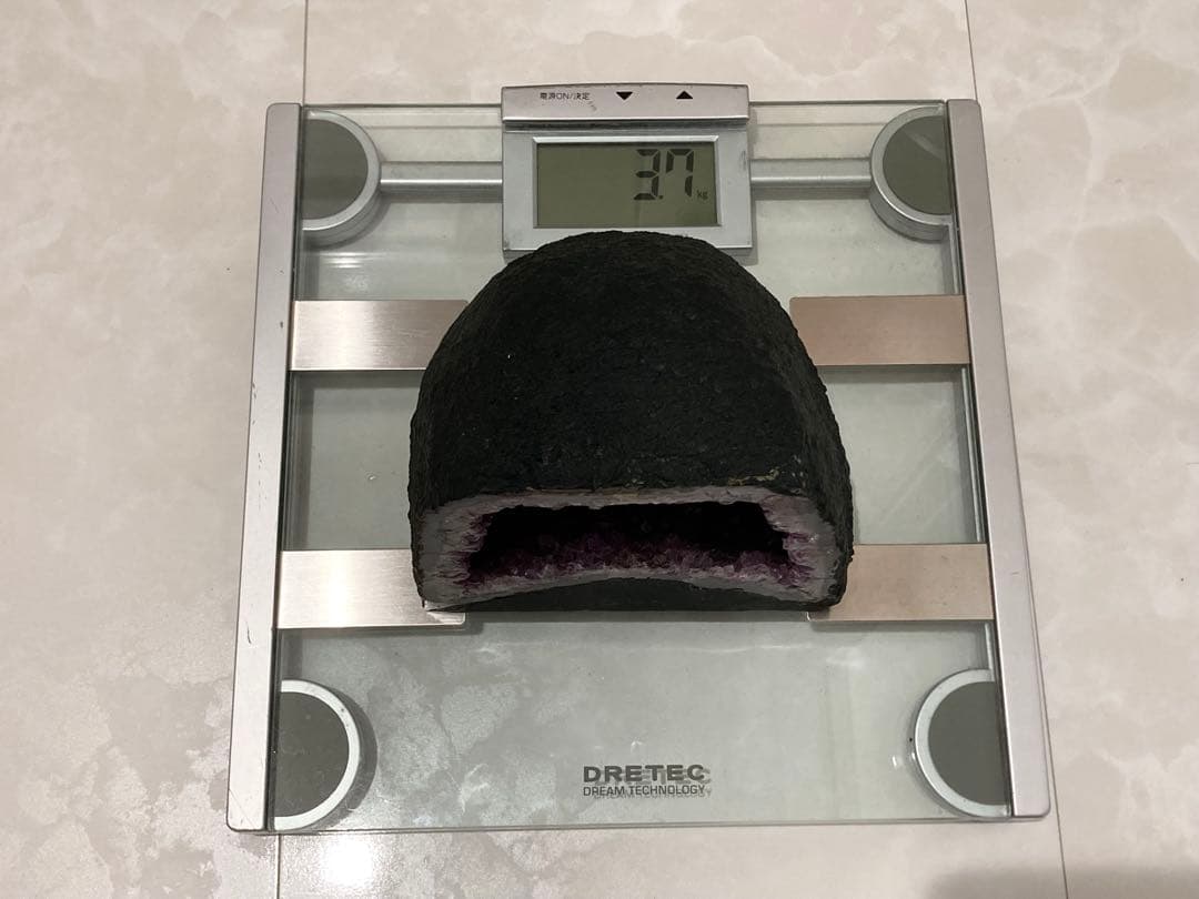 アメジストドーム　幅15cm 高さ15cm 奥行15cm 重量3.7kg