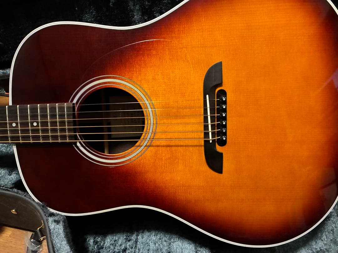 kヤイリ ラウンドショルダー　オール単板