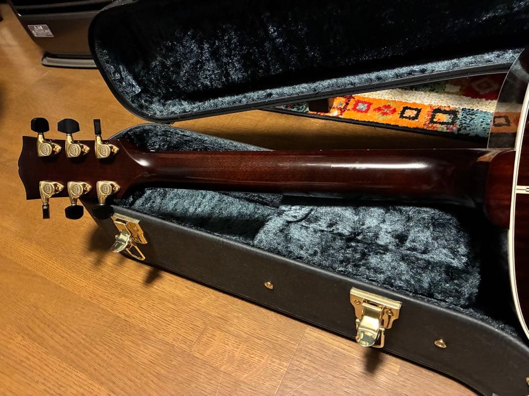 kヤイリ ラウンドショルダー　オール単板