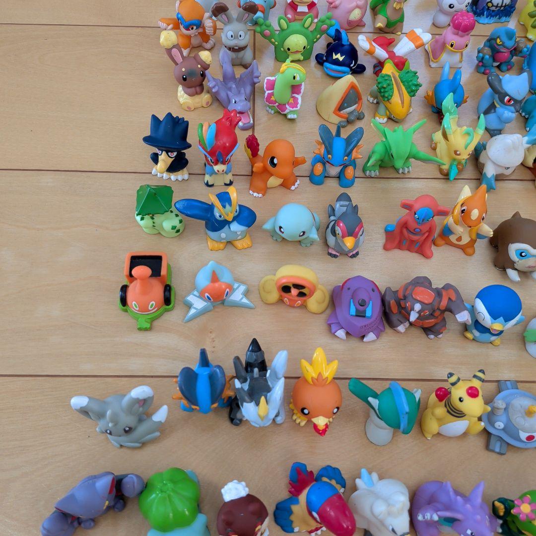 川本ジ　任天堂 ポケモン キッズ 指人形 350個 以上 まとめ売り