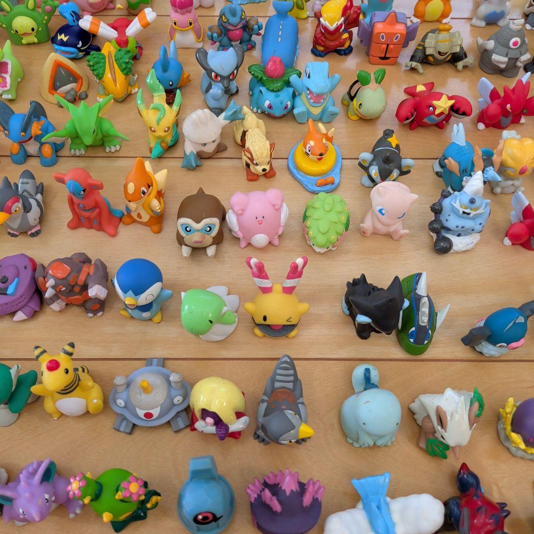 川本ジ　任天堂 ポケモン キッズ 指人形 350個 以上 まとめ売り