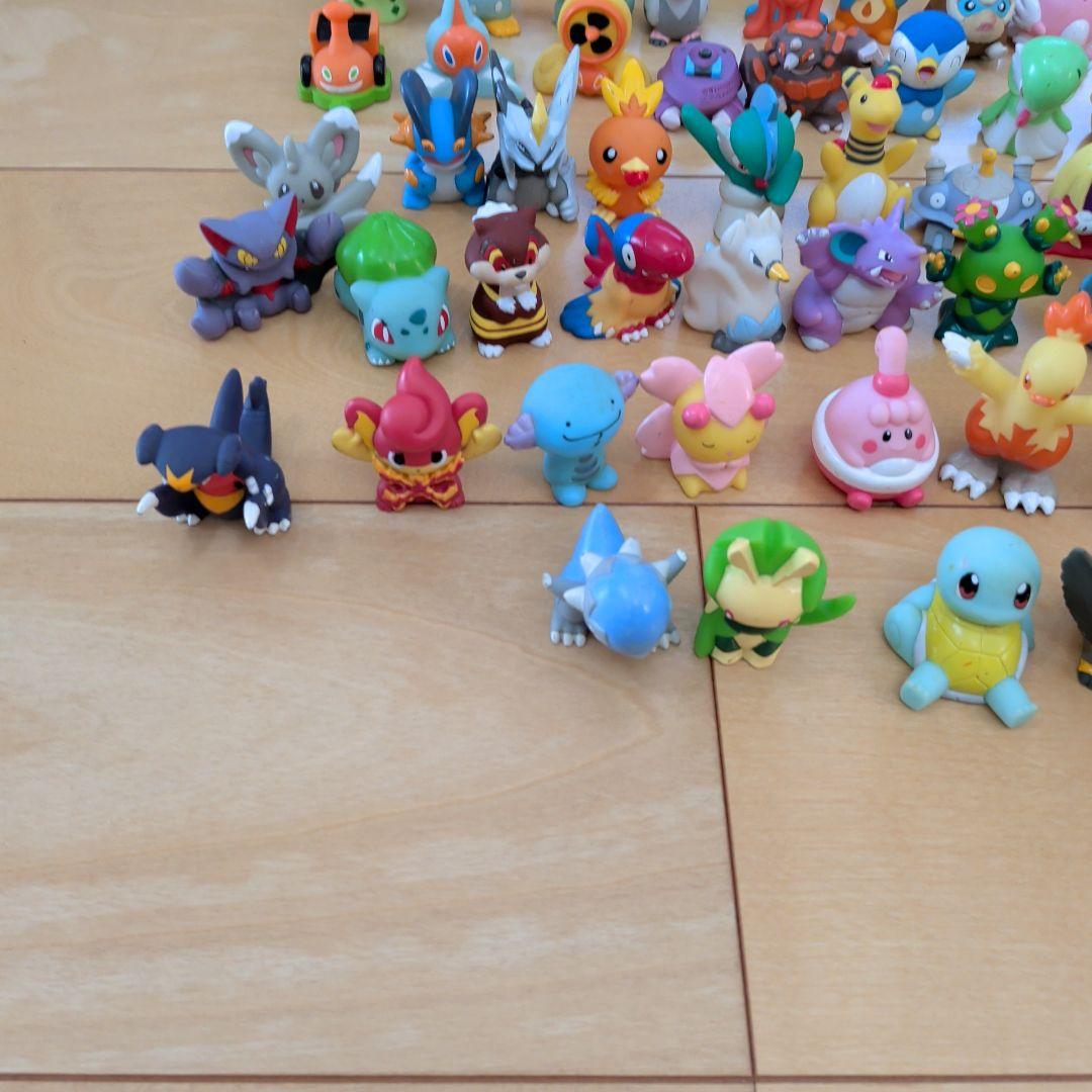 川本ジ　任天堂 ポケモン キッズ 指人形 350個 以上 まとめ売り