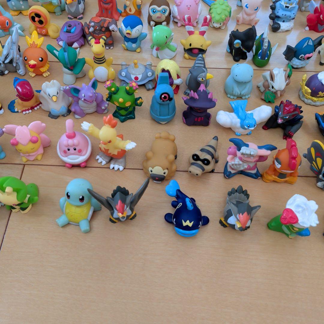 川本ジ　任天堂 ポケモン キッズ 指人形 350個 以上 まとめ売り