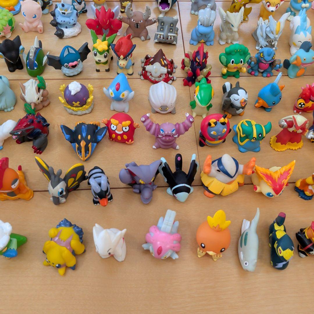 川本ジ　任天堂 ポケモン キッズ 指人形 350個 以上 まとめ売り