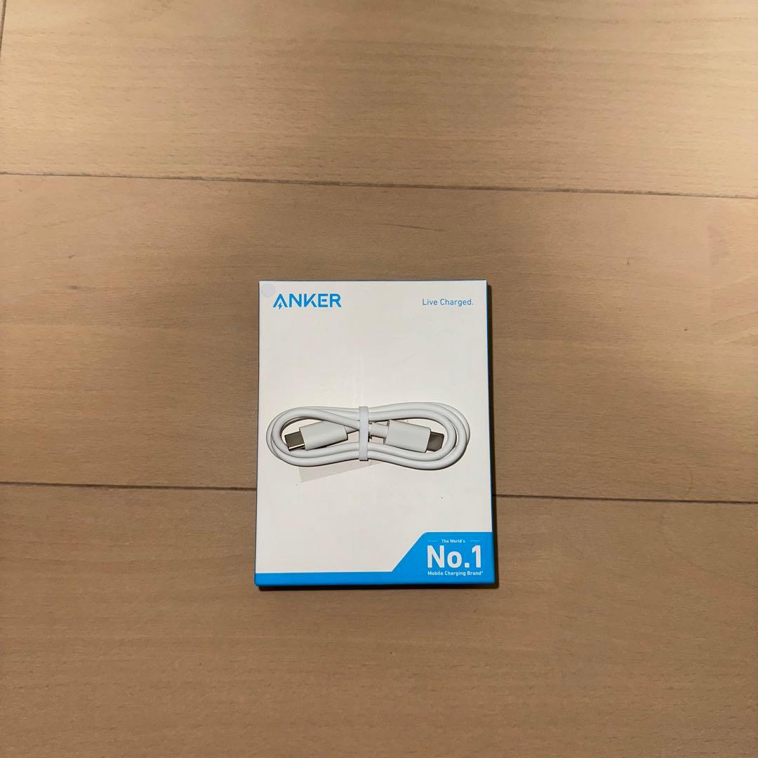 ANKER アンカー モバイルバッテリー シルバー 2ポート