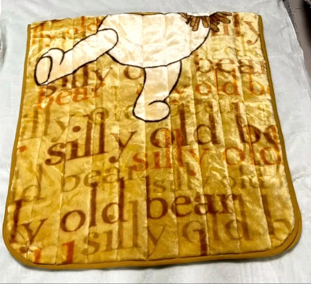 １４　プーさん　敷きパッド　パット【１００cm×２０５cm】