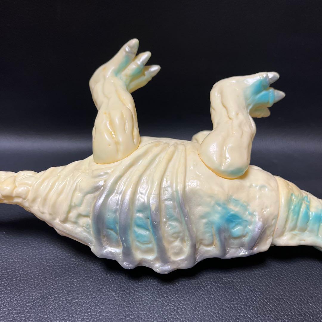 ”ブルマァク怪獣シリーズ復刻版”帰ってきたウルトラマン ステゴン ソフビ