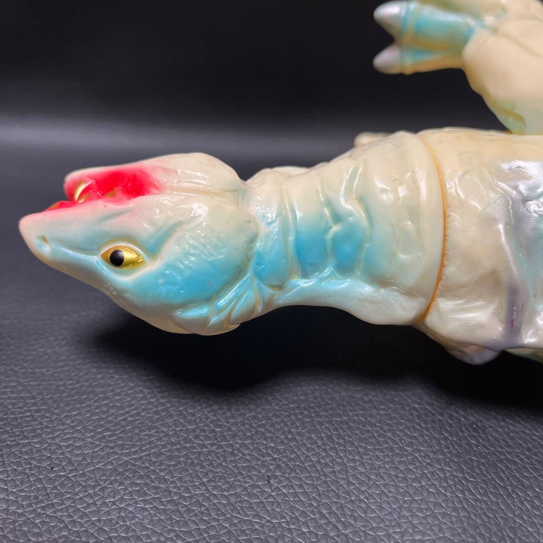 ”ブルマァク怪獣シリーズ復刻版”帰ってきたウルトラマン ステゴン ソフビ