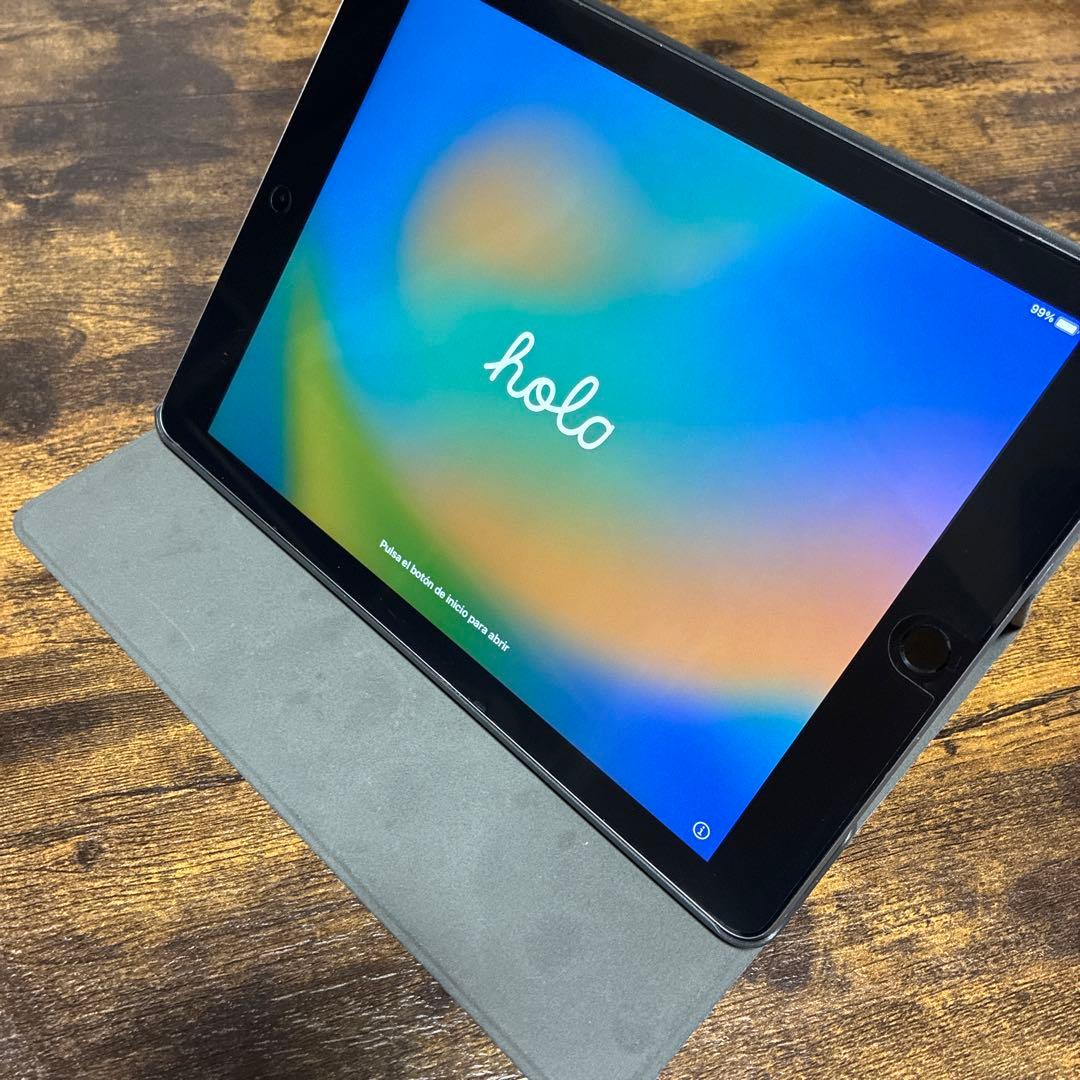 シ*ン様 iPad 第5世代 Wi-Fiモデル 32GB スペースグレー 動画視