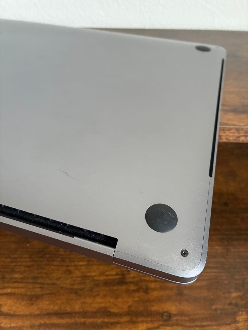 〈ジャンク品〉Apple MacBook Pro 16インチ 〈ケース付き〉