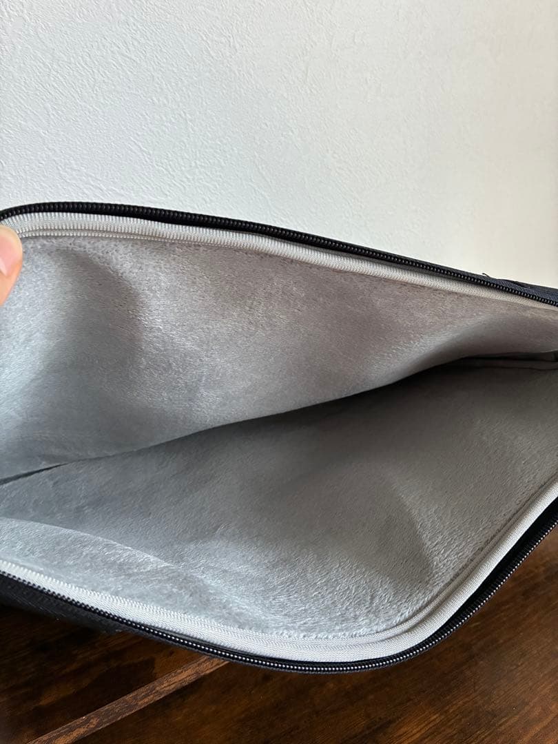 〈ジャンク品〉Apple MacBook Pro 16インチ 〈ケース付き〉