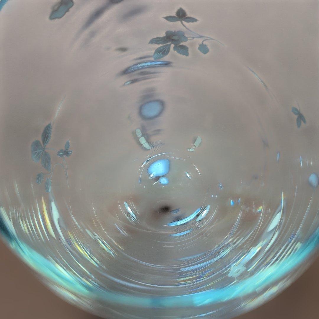  ワイルドストロベリー花瓶