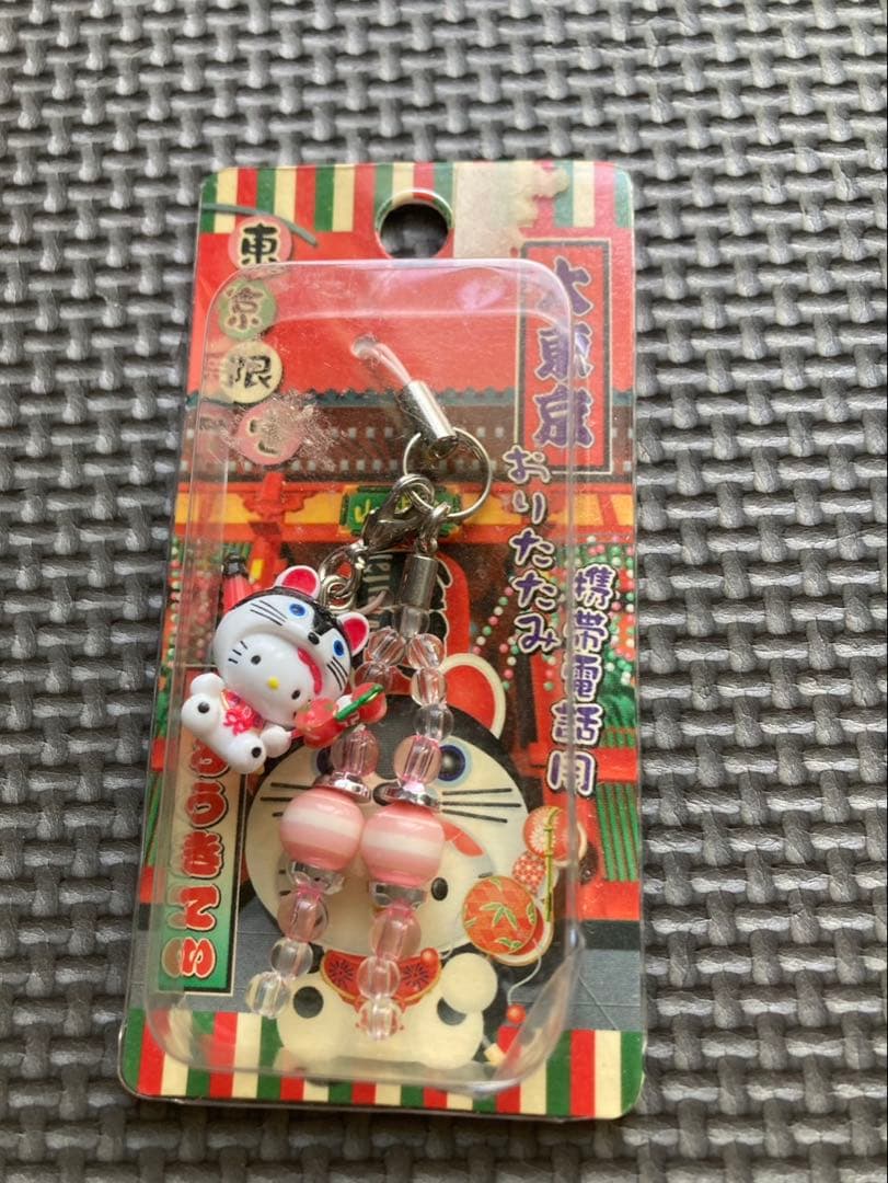 ハローキティストラップ