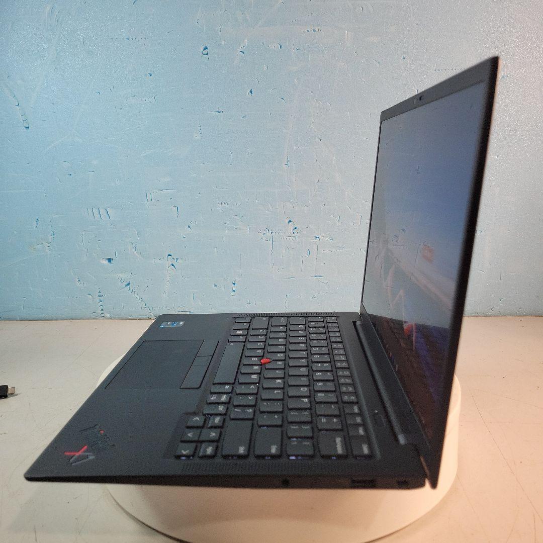 Windowsノート本体 Lenovo ThinkPad X1 Carbon Gen9