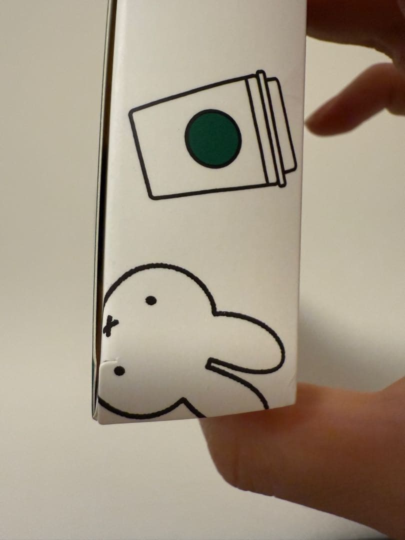 Starbucks × Miffyコラボ　ケータイストラップ