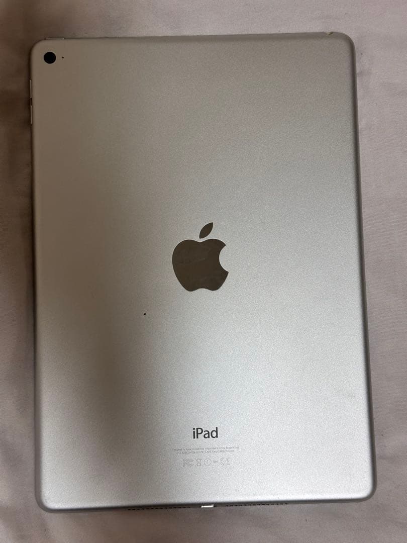 Apple iPad 2 64GB シルバー