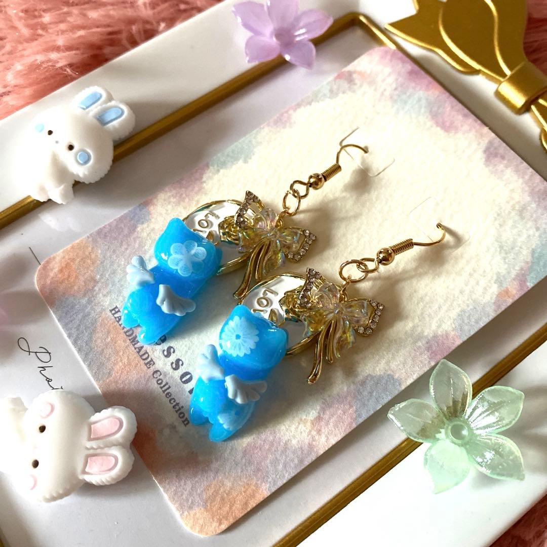 ☆リボンが素敵な爽やか天使猫ちゃんピアス☆