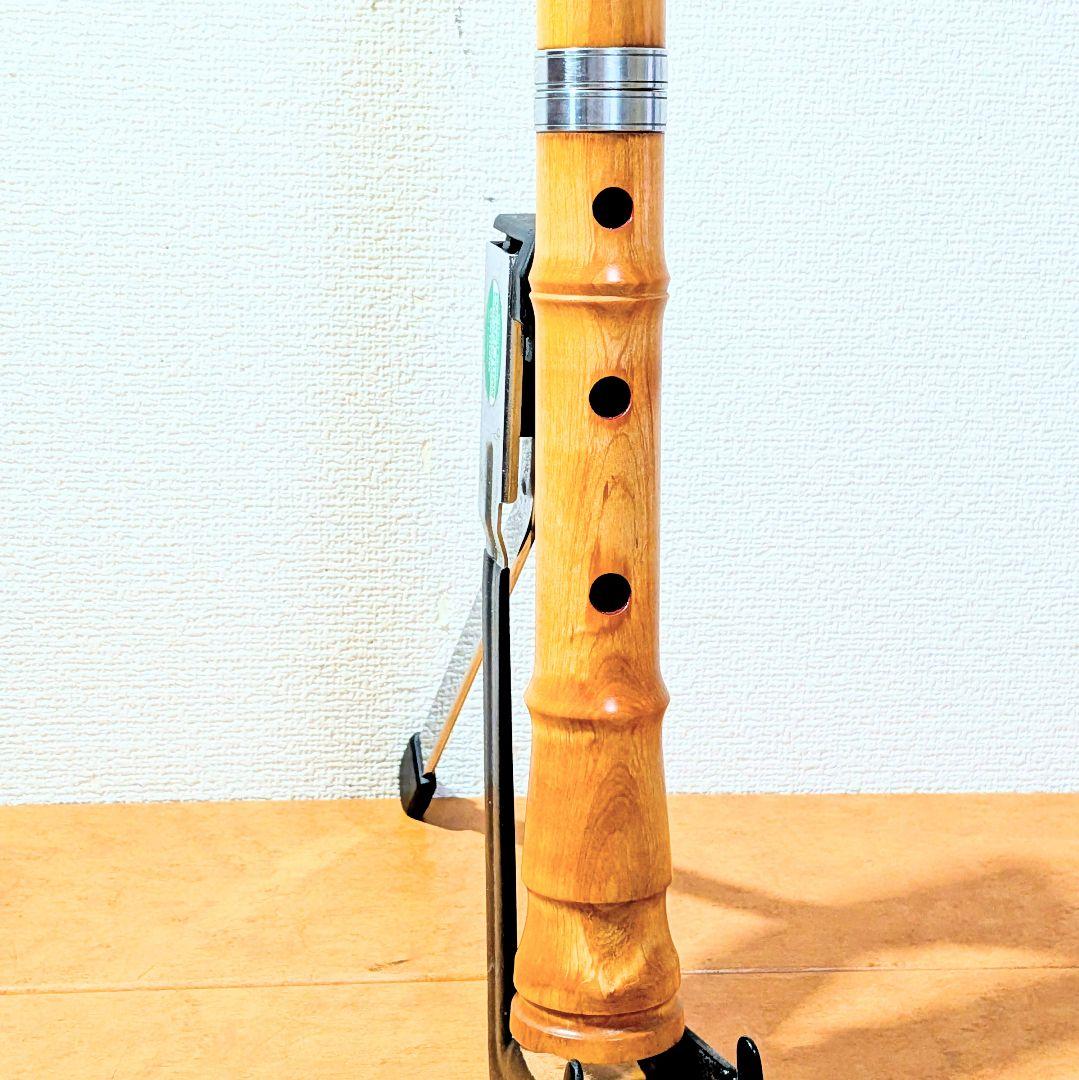 未使用級　木製尺八 清風印アリ　一尺八寸　約54.5cm　歌口　銀巻き
