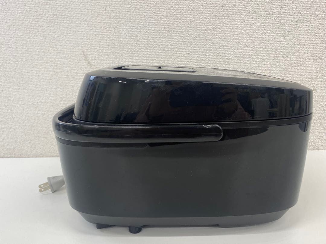 Panasonic パナソニック SR-FE101 IH炊飯器 2023年製