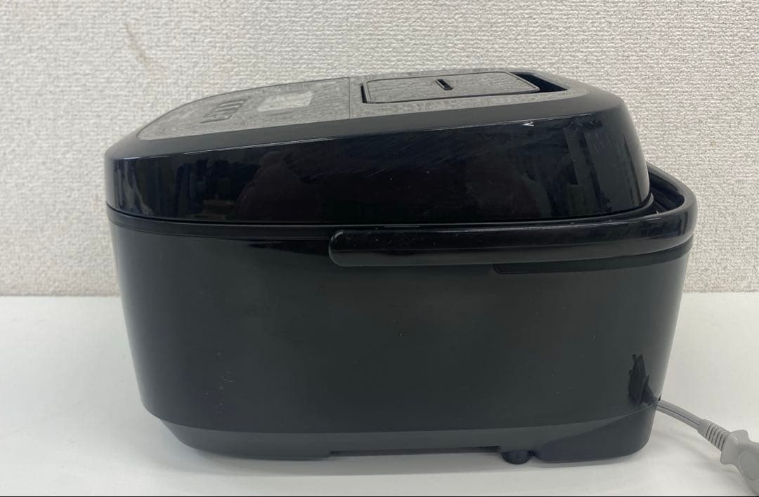 Panasonic パナソニック SR-FE101 IH炊飯器 2023年製
